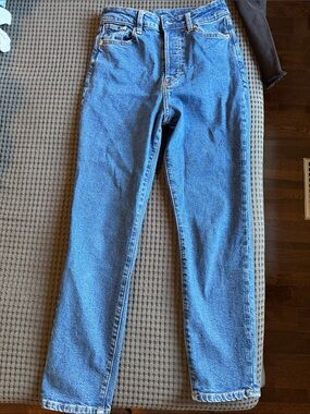 Classic Blue Denim Jeans - Straight Fit